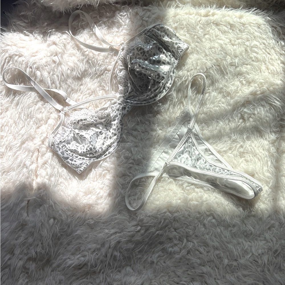 Metallic White Lingerie Set